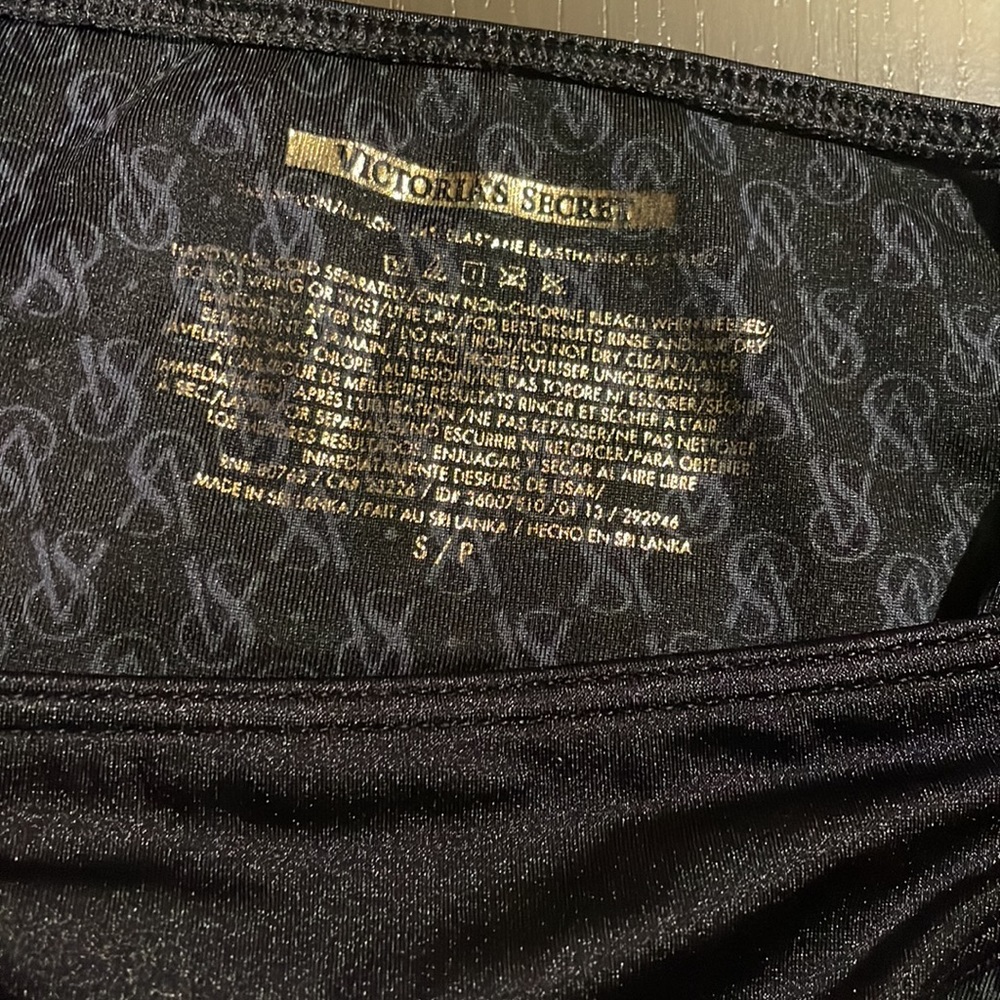 Victoria secret black bikini bottom - Picture 3 of 5